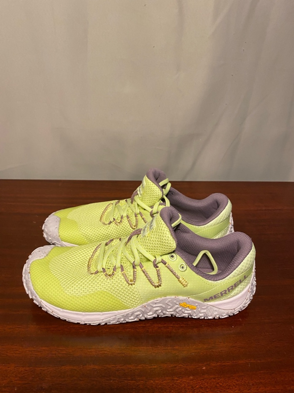 Merrell Glove 7 Trail/ Running/ Hiking Lifestyle Shoes Celery Green  Women’s 8
